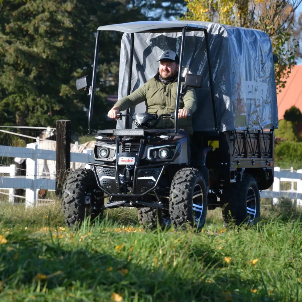 Quad towarowy ACCU - HECHT CARGO