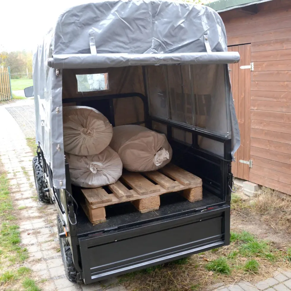 Quad towarowy ACCU - HECHT CARGO
