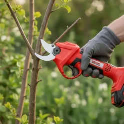 Sekator ACCU do gałęzi - HECHT 99140