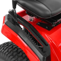 Traktor ogrodowy - HECHT 5118